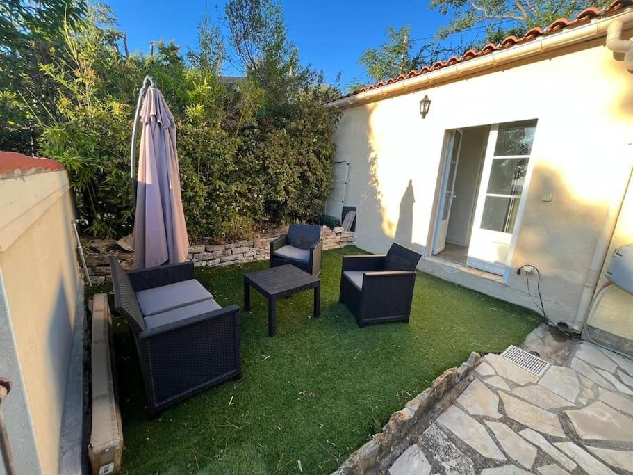 Dependance Neuve Entre Mer Et Nature, Climatisee Avec Vue Le Castellet  Luaran gambar